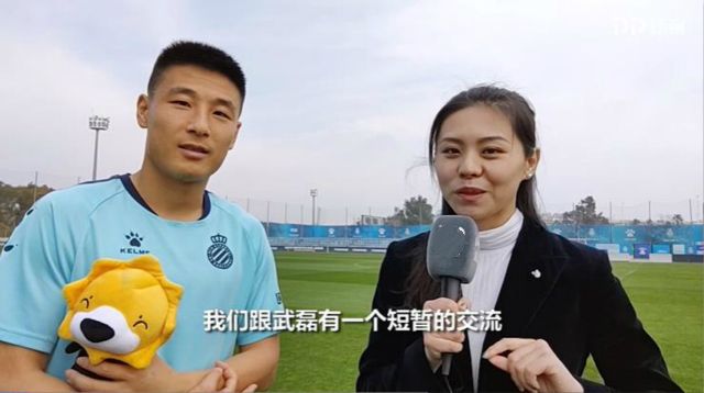 对手引进新后卫,球队如何应对?的简单介绍 对手引进新后卫,球队如何应对?的简单介绍