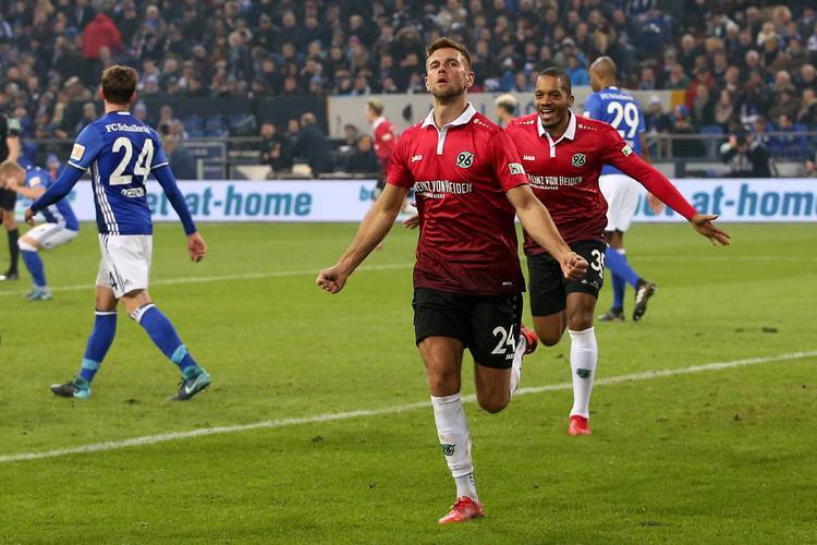 柏林赫塔队客场不敌，欧战积分受阻的简单介绍