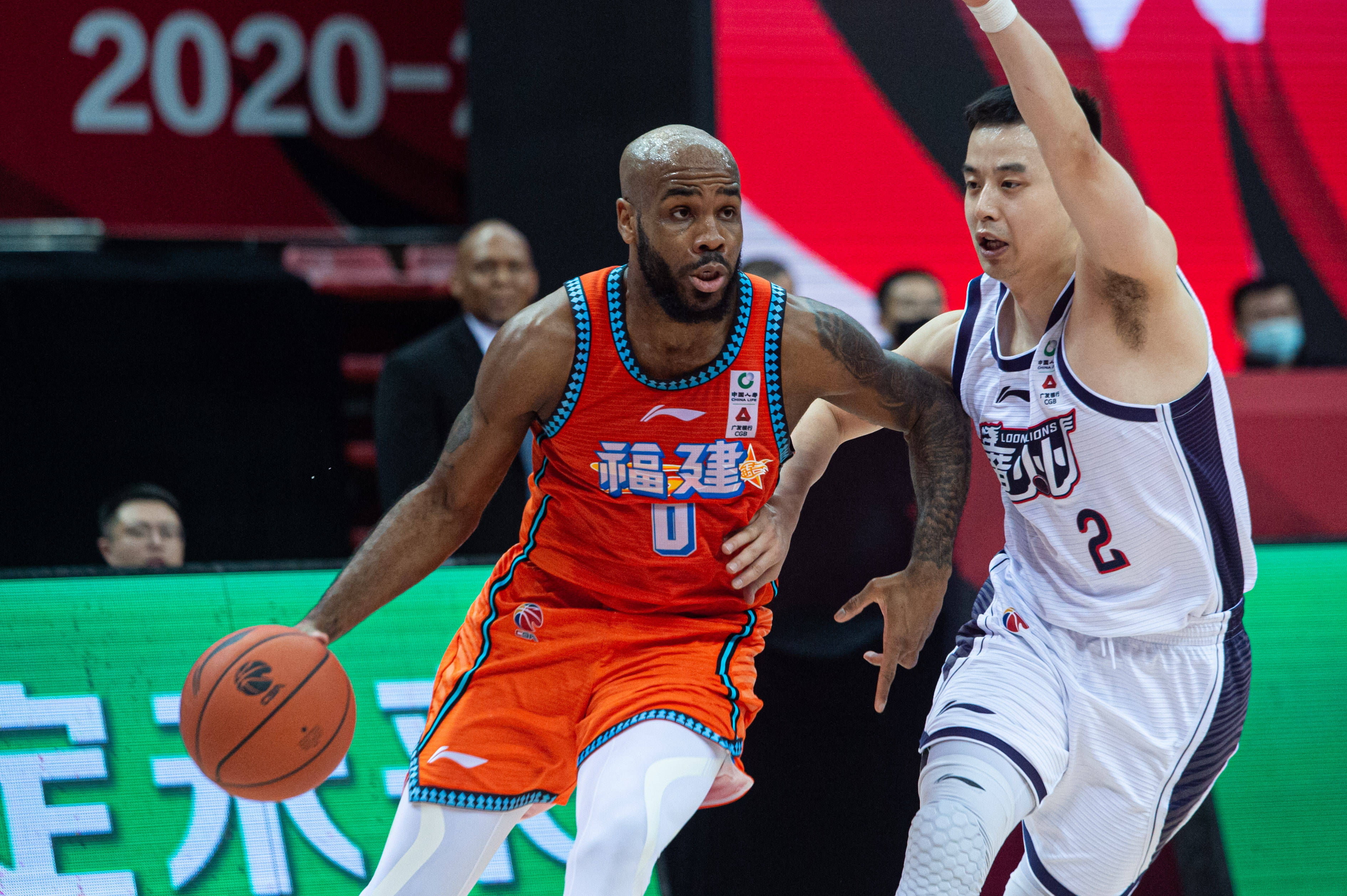 开云体育登录入口-福建男篮在比赛中展现出顽强斗志