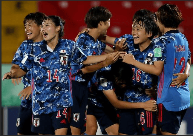 关于日本女足大胜对手，提前晋级淘汰赛的信息
