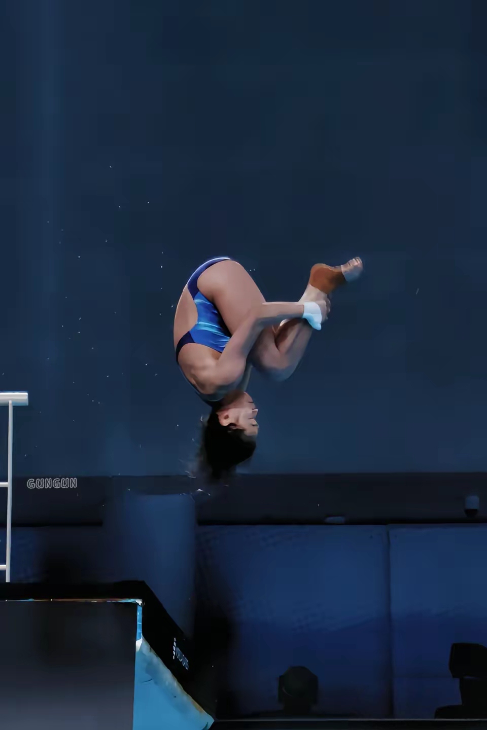 开云体育在线登录-美妙瞬间定格，运动员赢得掌声和赞扬的简单介绍